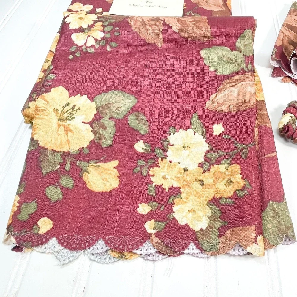 Vintage Floral Maroon Tablecloth Set - Retro Napkin Rings & Napkins